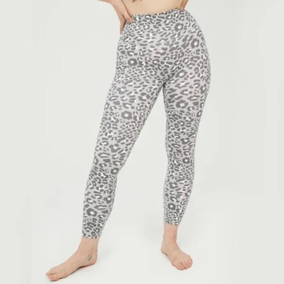 Aerie OFFLINE NWOT Goals High Waisted Leopard Leggings Size M - Picture 1 of 10